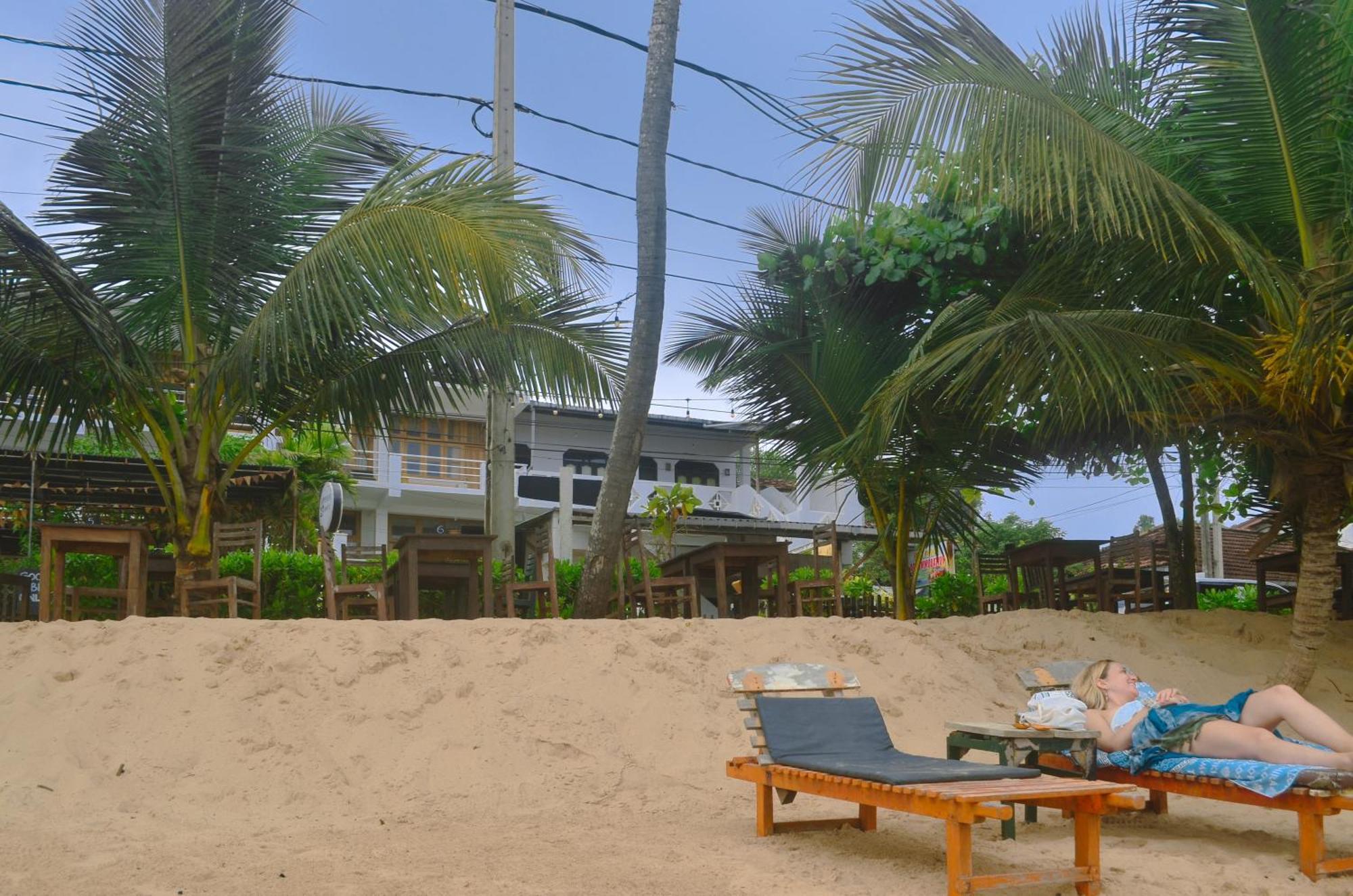 Glow Accommadation Tangalle Exterior photo