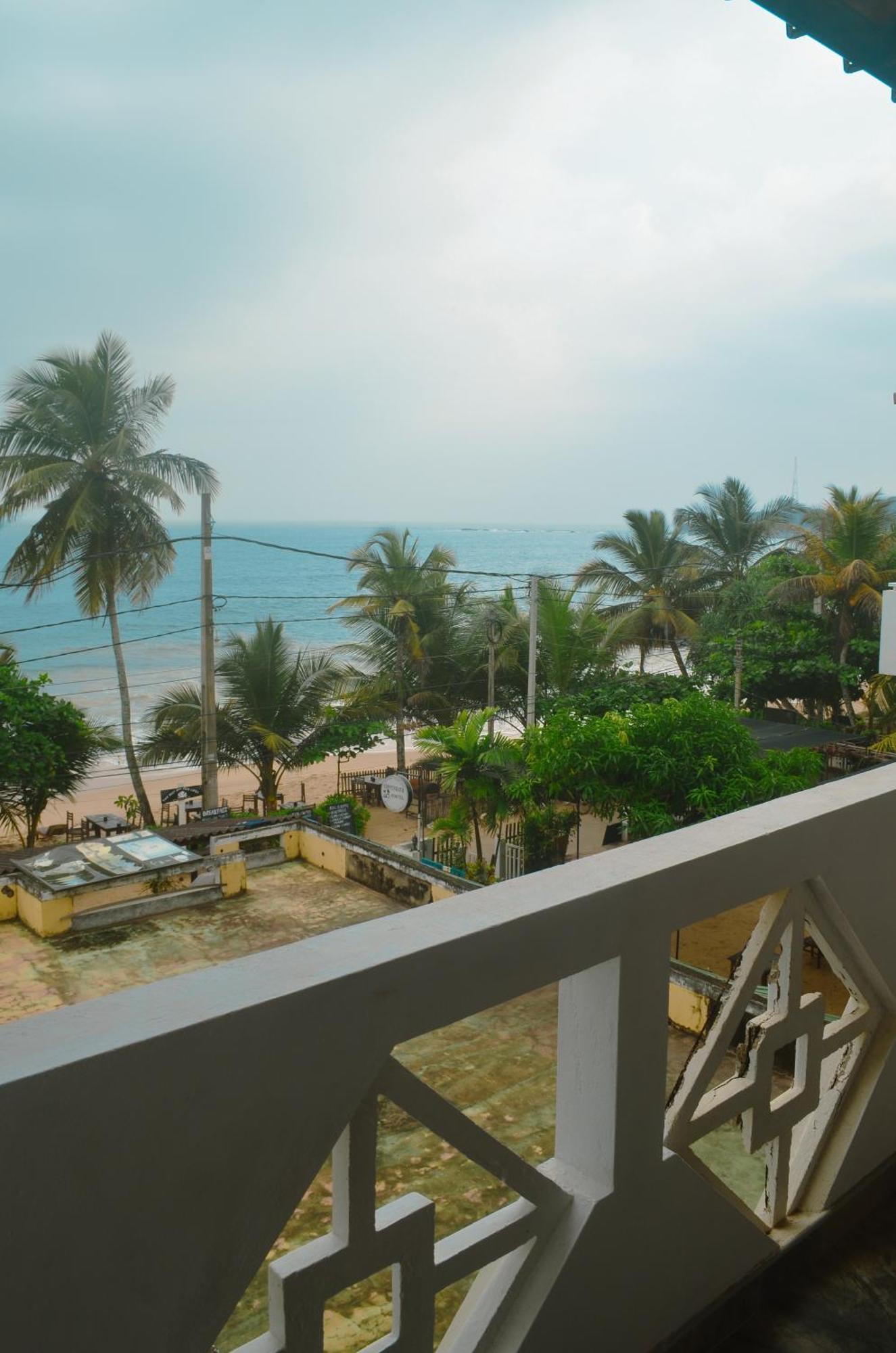 Glow Accommadation Tangalle Exterior photo